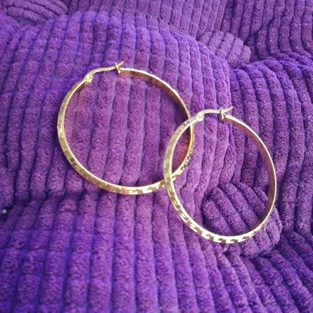 Gold plated hoop earrings